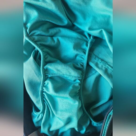 Nike Dri-fit Running Shorts Size Small in Green - Picture 8 of 8